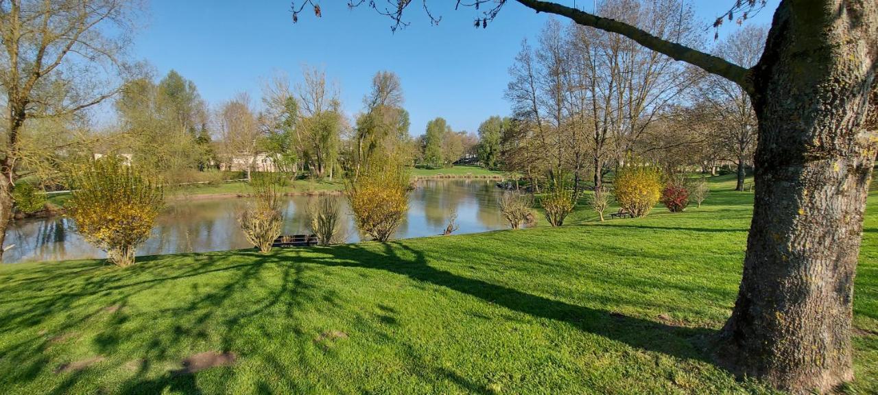 L'Amazonie - Roissy Cdg - Parc Asterix - Paris Apartment Moussy-le-Neuf Екстериор снимка
